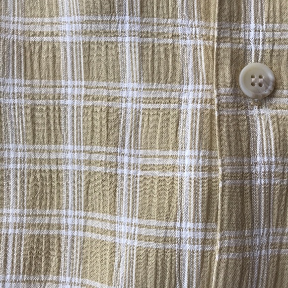Men’s button down short sleeve shirt - Picture 6 of 7
